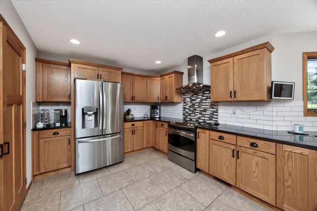 2839 NE 96th Avenue, Ankeny, IA 50021