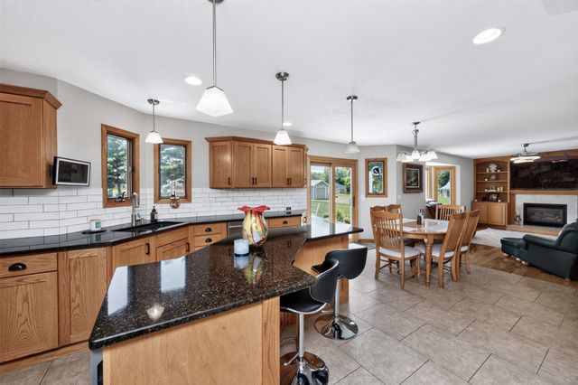2839 NE 96th Avenue, Ankeny, IA 50021