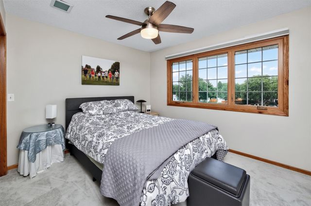 2839 NE 96th Avenue, Ankeny, IA 50021