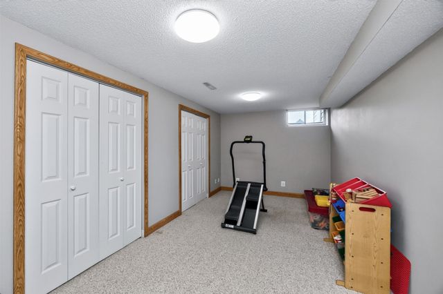 2839 NE 96th Avenue, Ankeny, IA 50021