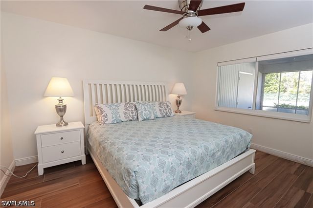 820 Ketch DR 3, Naples, FL 34103