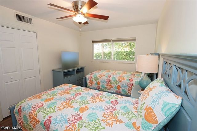 820 Ketch DR 3, Naples, FL 34103