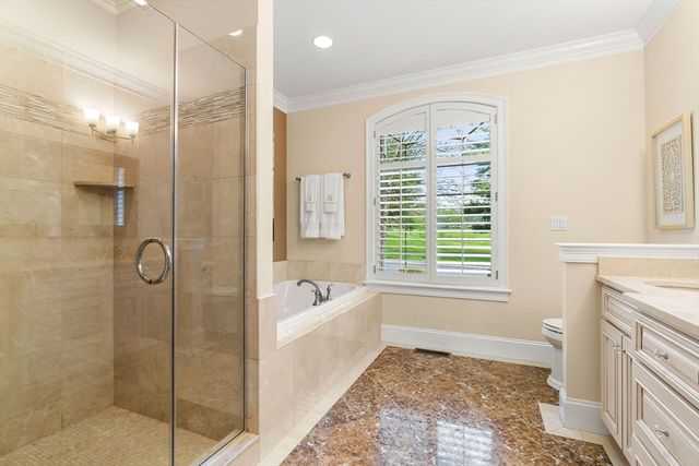 9 Muirfield Cir, Andover, MA 01810