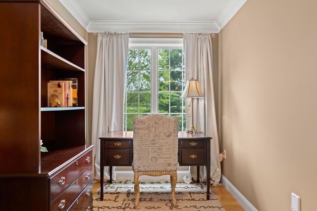 9 Muirfield Cir, Andover, MA 01810