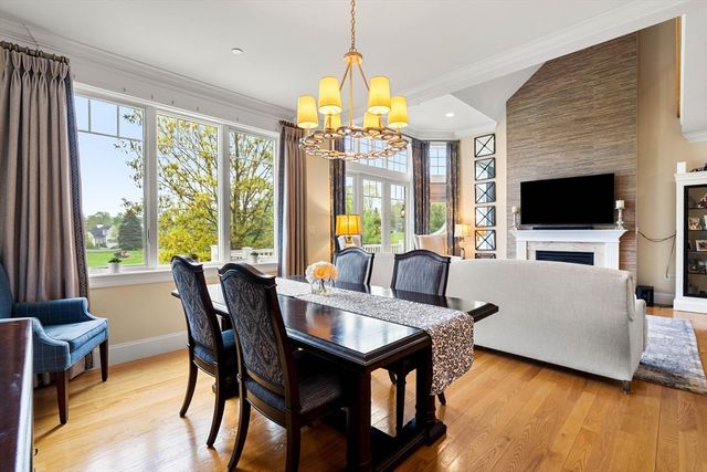 9 Muirfield Cir, Andover, MA 01810