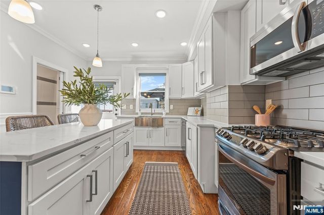 5A 19th Street, Weehawken, NJ 07086