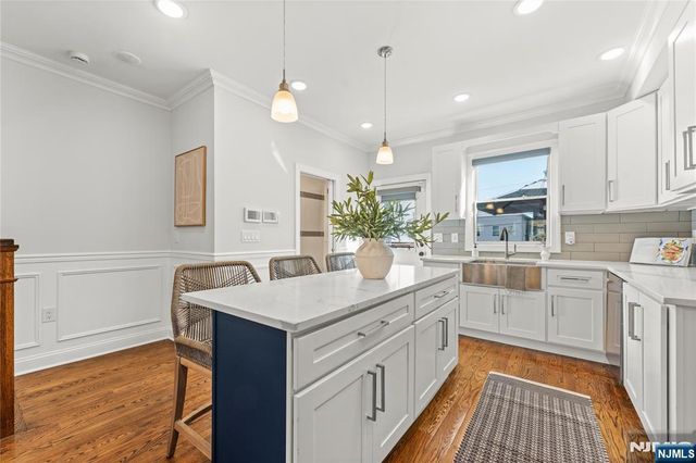 5A 19th Street, Weehawken, NJ 07086