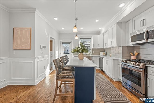 5A 19th Street, Weehawken, NJ 07086