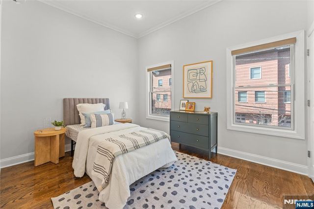 5A 19th Street, Weehawken, NJ 07086