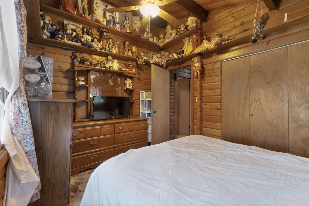 Image 32 of property listing at 455 Obsidian Road, Jemez Springs, NM 87025
