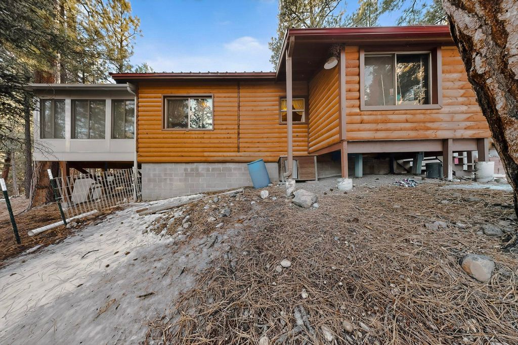 Image 43 of property listing at 455 Obsidian Road, Jemez Springs, NM 87025
