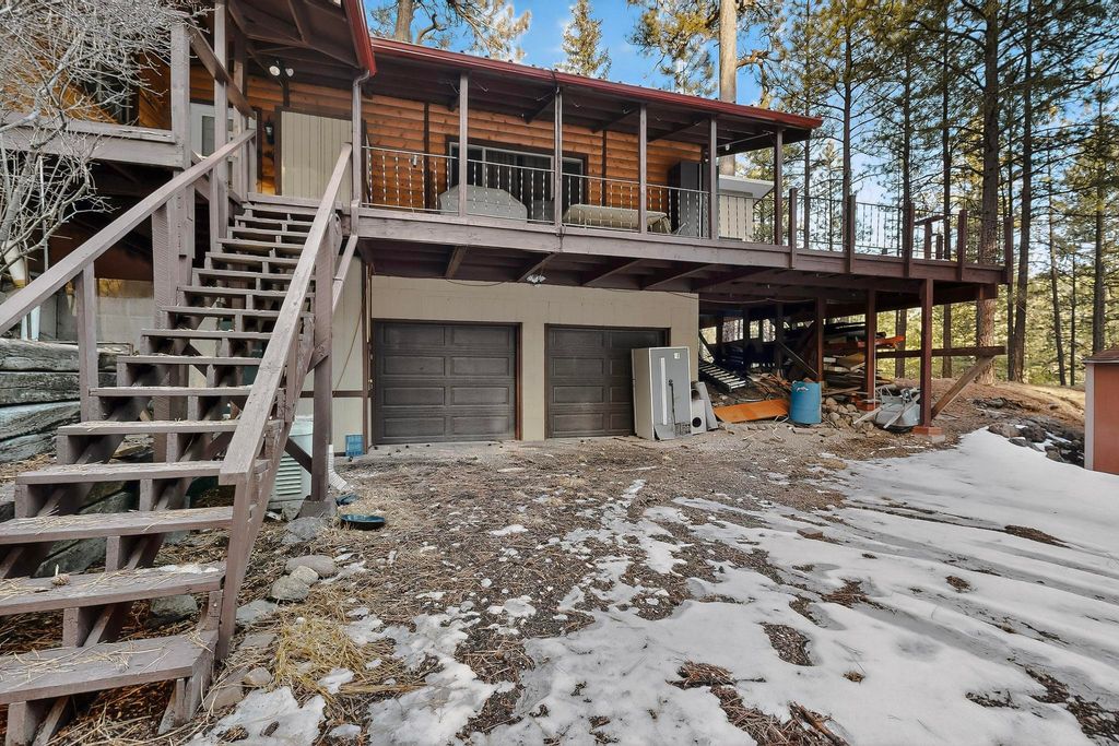Image 8 of property listing at 455 Obsidian Road, Jemez Springs, NM 87025