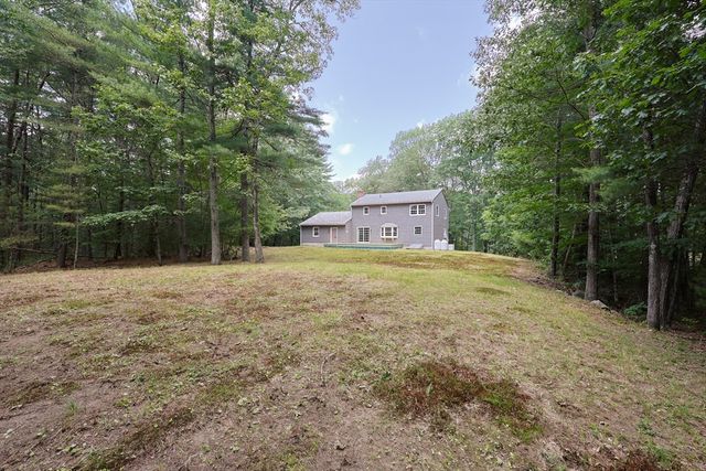 68 Dresser Hill Number 2 Rd, Dudley, MA 01571
