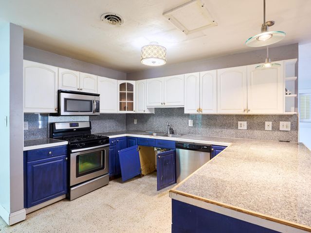 324 Holly Avenue, Port St. Lucie, Port St Lucie, FL 34952