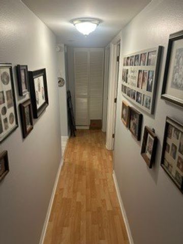 940 Beau Drive 209, Des Plaines, IL 60016