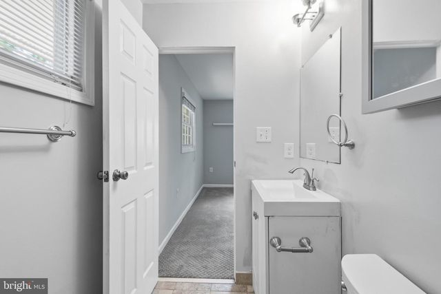 1402 N AMELIA ST, Sterling, VA 20164