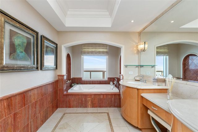 17875 Collins Ave 1706, Sunny Isles Beach, FL 33160