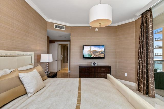 17875 Collins Ave 1706, Sunny Isles Beach, FL 33160