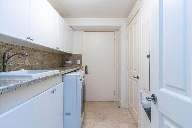 17875 Collins Ave 1706, Sunny Isles Beach, FL 33160