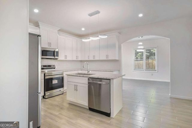 4066 Wild Orchid Lane, Loganville, GA 30052