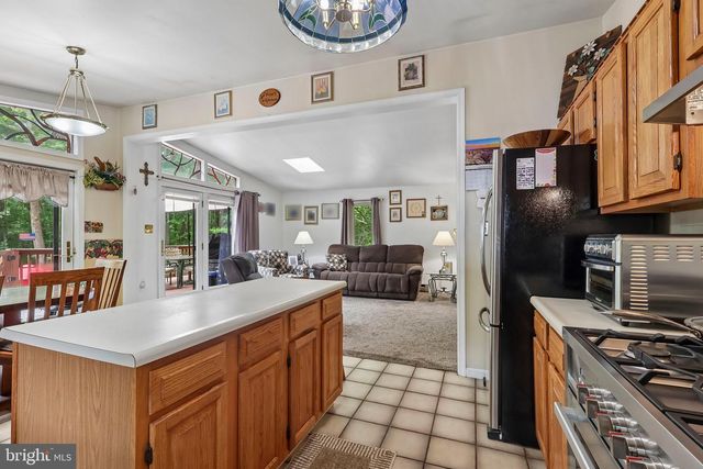 4170 S BLACK HORSE PIKE, Williamstown, NJ 08094