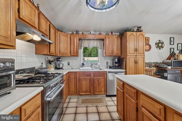 4170 S BLACK HORSE PIKE, Williamstown, NJ 08094