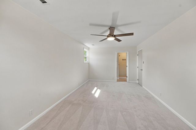 104 Highlander Dr, Hendersonville, TN 37075