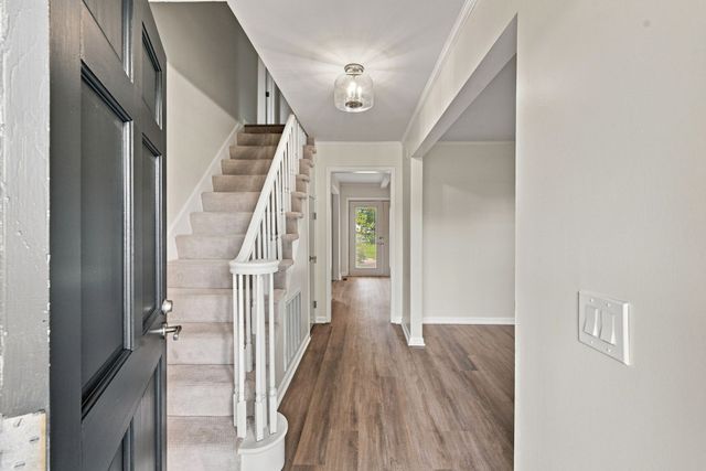 104 Highlander Dr, Hendersonville, TN 37075