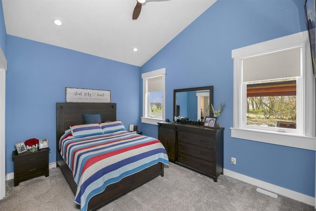 21373 Sail Bay Drive, Cassopolis, MI 49031