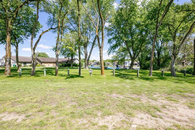 21373 Sail Bay Drive, Cassopolis, MI 49031