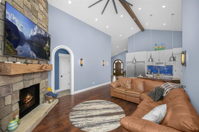 21373 Sail Bay Drive, Cassopolis, MI 49031