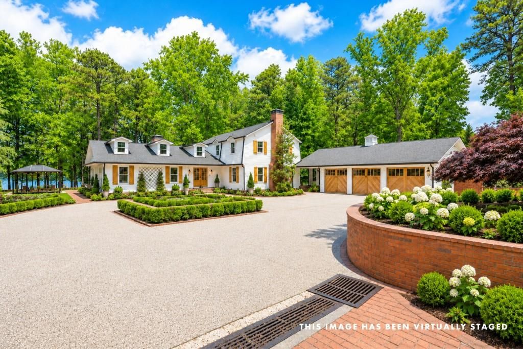 Image 2 of property listing at 3080 Dove Trail, Cumming, GA 30041
