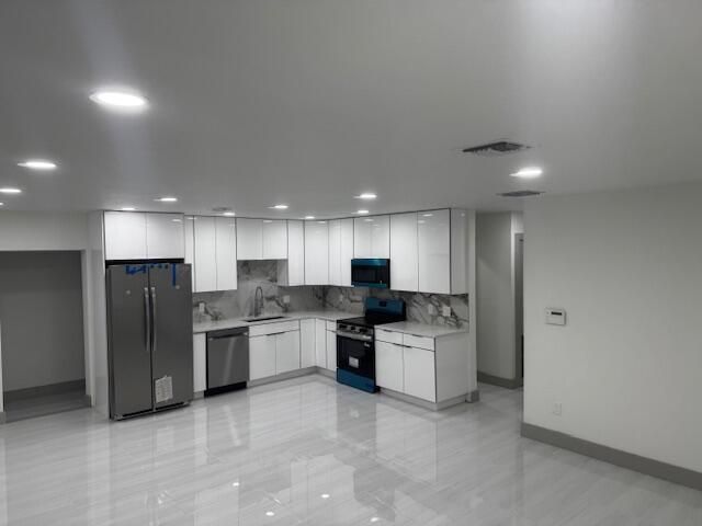 3401 Evergreen, Palm Springs, FL 33461