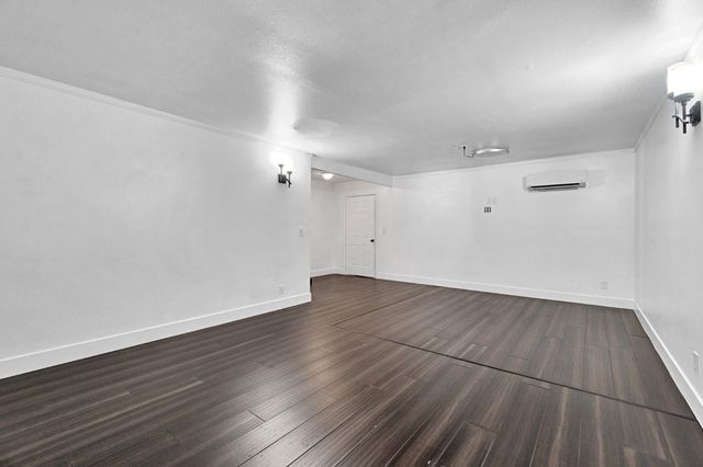 15446 Monreal Rd, Madera, CA 93636