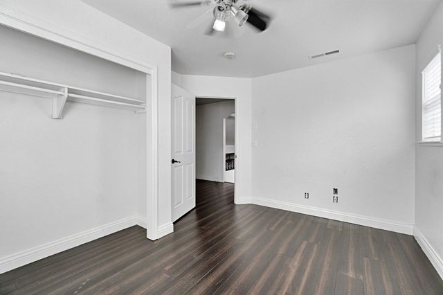 15446 Monreal Rd, Madera, CA 93636