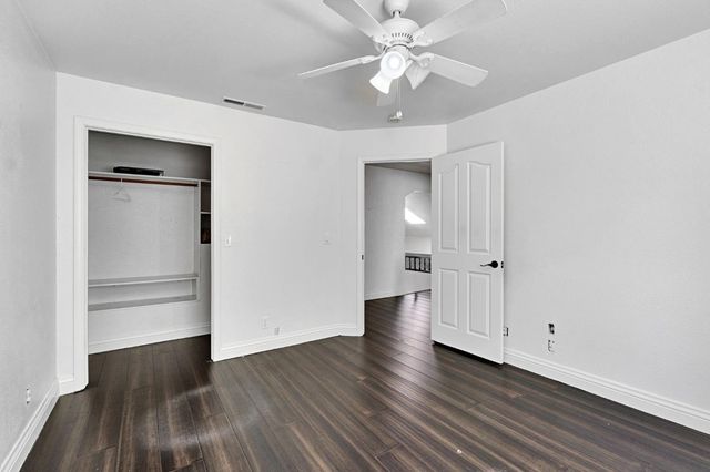 15446 Monreal Rd, Madera, CA 93636