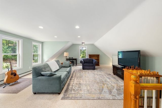 77 Tadmuck Road, Westford, MA 01886