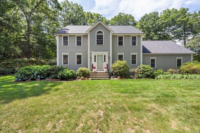 77 Tadmuck Road, Westford, MA 01886