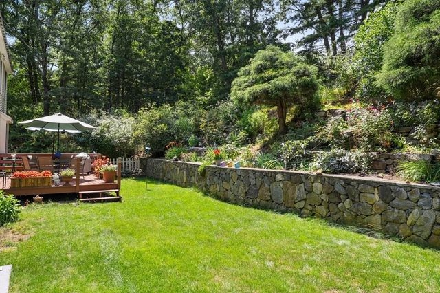 77 Tadmuck Road, Westford, MA 01886