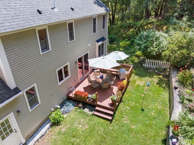 77 Tadmuck Road, Westford, MA 01886