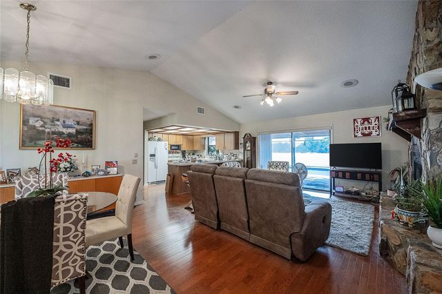 645 E THELMA STREET, Lake Alfred, FL 33850