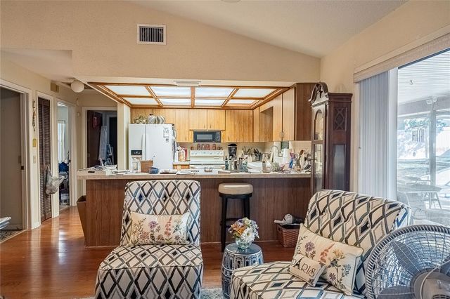 645 E THELMA STREET, Lake Alfred, FL 33850