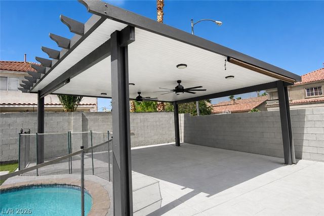 9682 Driftwood Island Court, Las Vegas, NV 89148