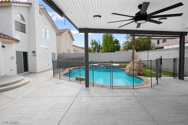 9682 Driftwood Island Court, Las Vegas, NV 89148