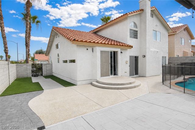 9682 Driftwood Island Court, Las Vegas, NV 89148