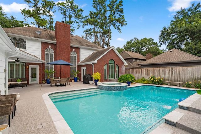 12927 Finch Brook Drive, Cypress, TX 77429