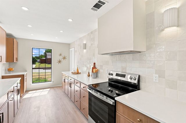 7321 Burke Circle, Plano, TX 75025