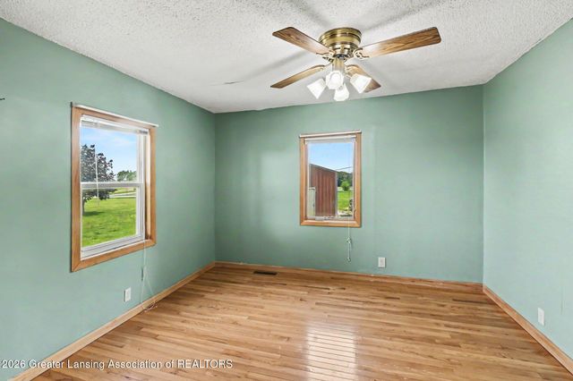 4015 E Clinton Trail, Charlotte, MI 48813
