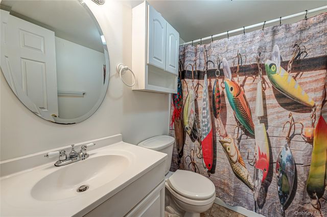 25 W Shore Drive, Patchogue, NY 11772