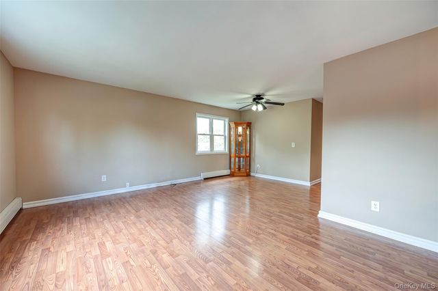25 W Shore Drive, Patchogue, NY 11772